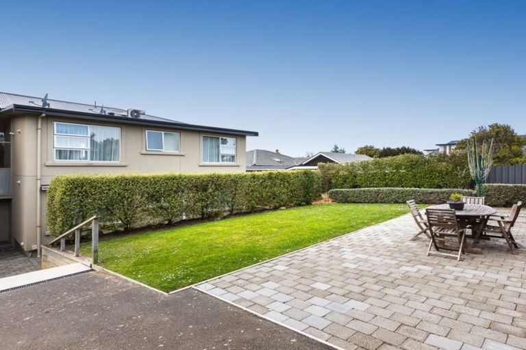 Photo of property in 61b Earls Road, Saint Clair, Dunedin, 9012