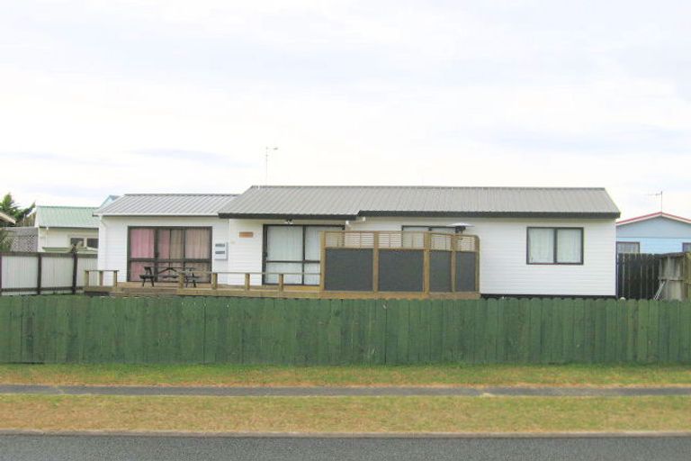 Photo of property in 113 Sharyn Place, Whangamata, 3620