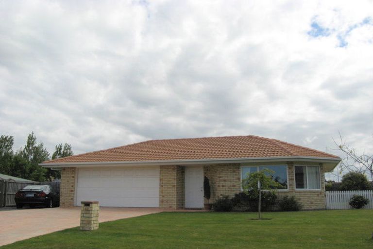 Photo of property in 48 Panckhurst Drive, Woodend, 7610