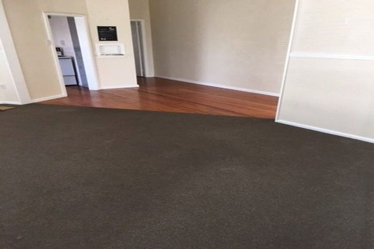 Photo of property in 1/21 Douglas Mclean Avenue, Marewa, Napier, 4110