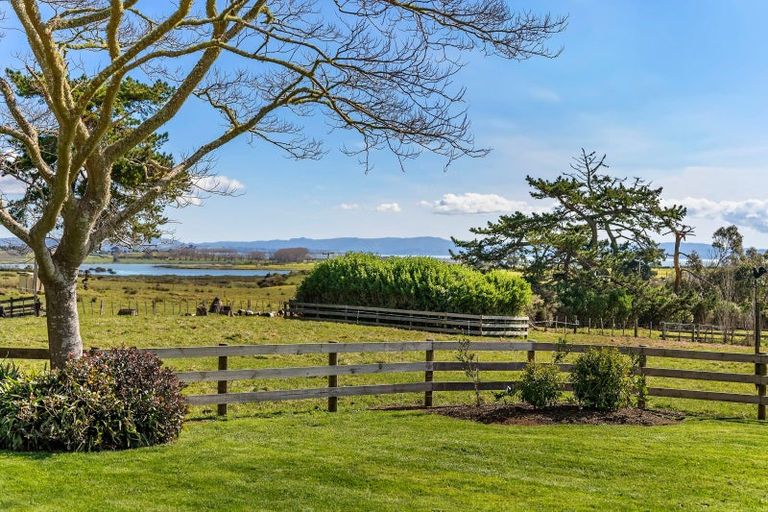 Photo of property in 63 Whatapaka Road, Karaka, Papakura, 2580