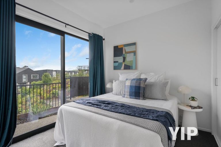 Photo of property in 36 Hokioi Drive, Kenepuru, Porirua, 5022