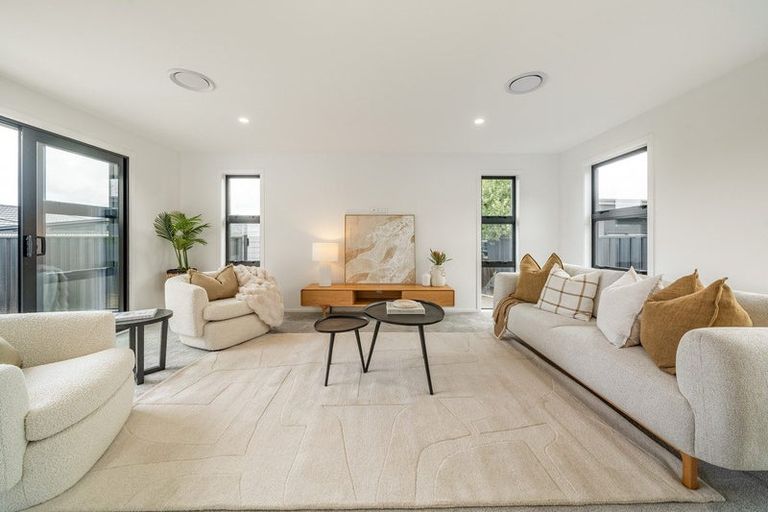 Photo of property in 4 Mcmillan Lane, Wallaceville, Upper Hutt, 5018