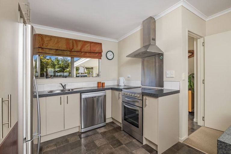 Photo of property in 15 Tikitiki Lane, Russell, 0272