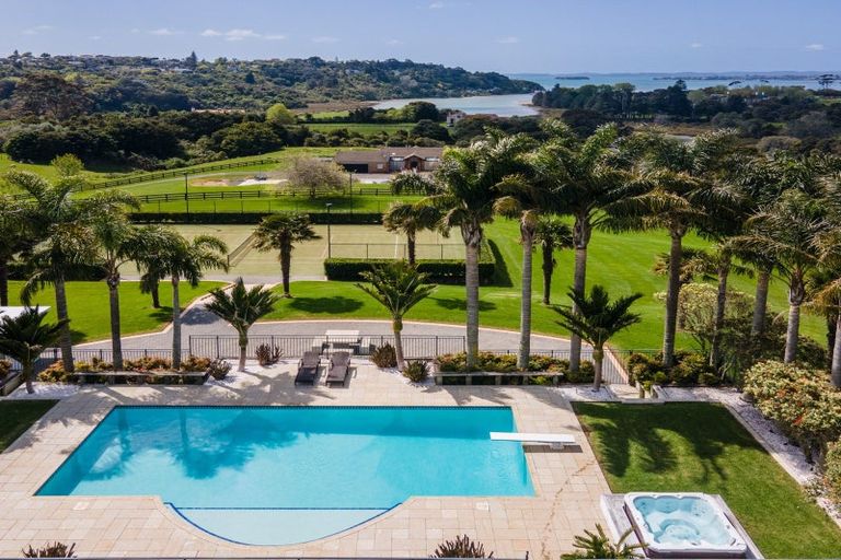 Photo of property in 23 Tudor Park Drive, Whitford, Howick, 2571