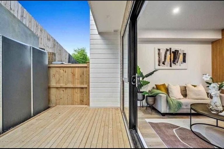 Photo of property in 28 Mata Lane, Stanmore Bay, Whangaparaoa, 0932