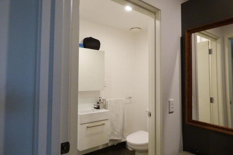 Photo of property in 204/160a Hobsonville Point Road, Hobsonville, Auckland, 0616