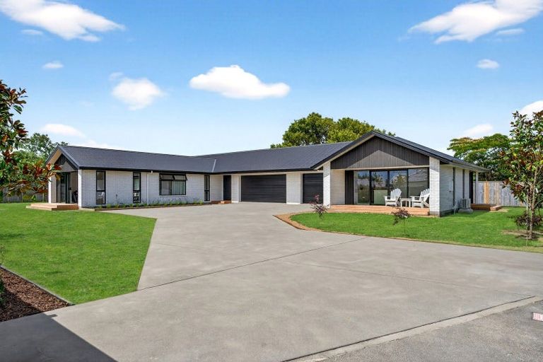 Photo of property in 3 Kea Court, Carterton, 5713