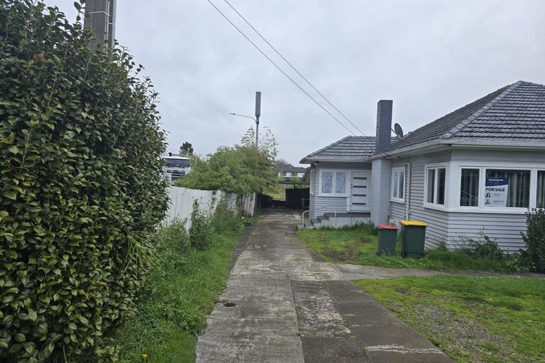 Photo of property in 1/26 Cambridge Terrace, Papatoetoe, Auckland, 2025