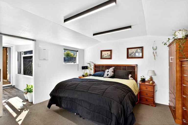 Photo of property in 289 Clifton Road, Te Awanga, 4102