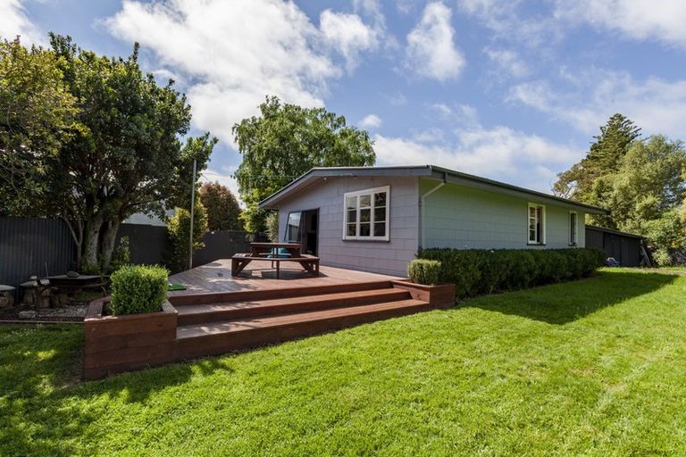 Photo of property in 13 Harker Street, Waipawa, 4210