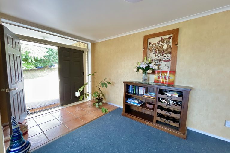 Photo of property in 303 Mountain View Drive, Te Awamutu, 3800