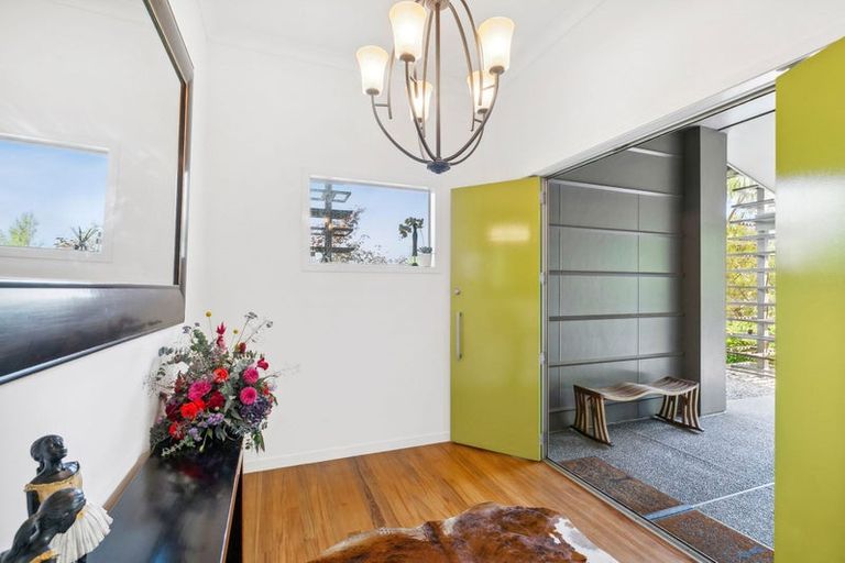 Photo of property in 117 Poplar Grove, Whalers Gate, New Plymouth, 4310