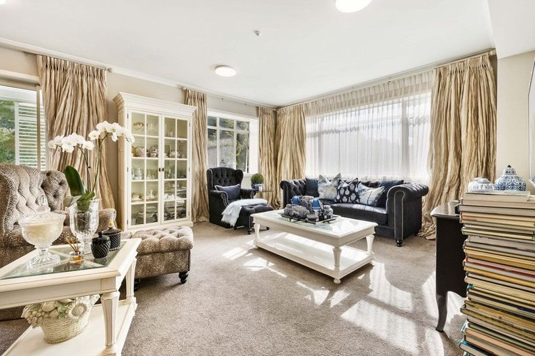 Photo of property in 90 Eaves Bush Parade, Orewa, 0931