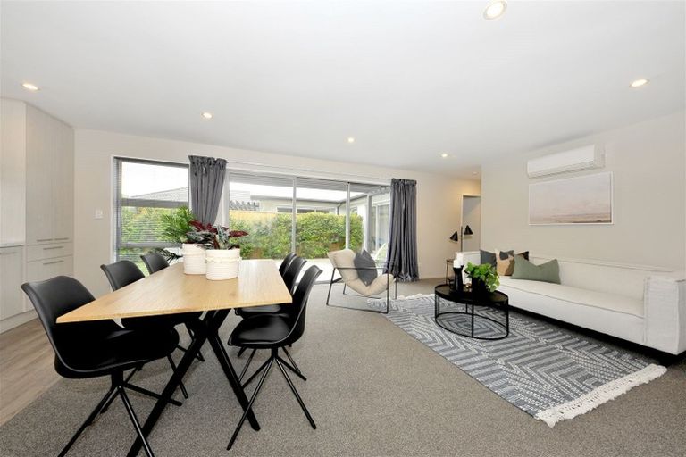 Photo of property in 19 Farnborough Way, Rolleston, 7615