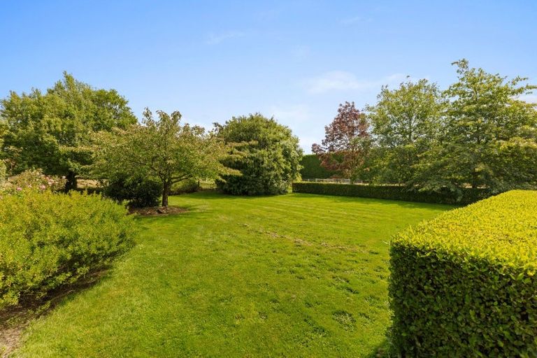 Photo of property in 1600 Clintons Road, Darfield, 7571