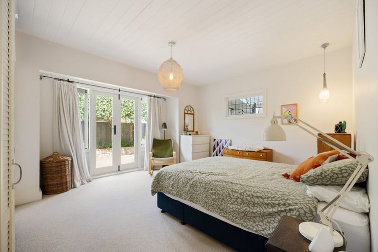 Photo of property in 4 Stoke Street, Sumner, Christchurch, 8081