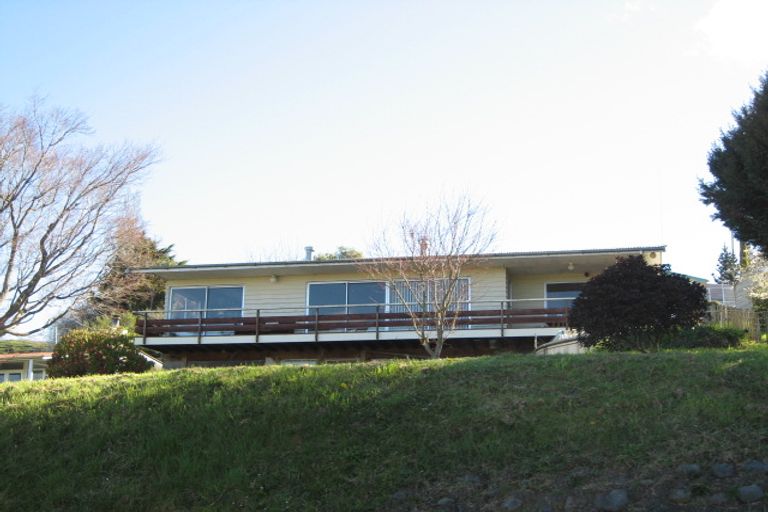 Photo of property in 27 Ruru Road, Taihape, 4720