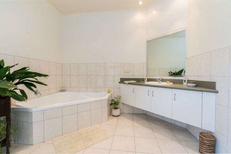 Photo of property in 4c Olsen Close, Matangi, Hamilton, 3284