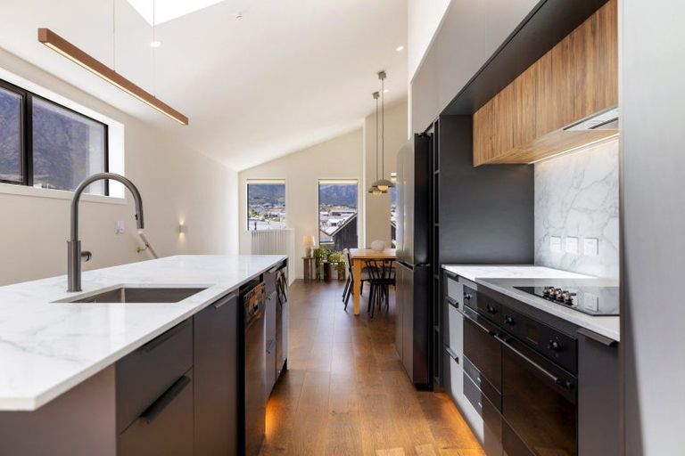 Photo of property in 18 Grain Close, Jacks Point, 9371