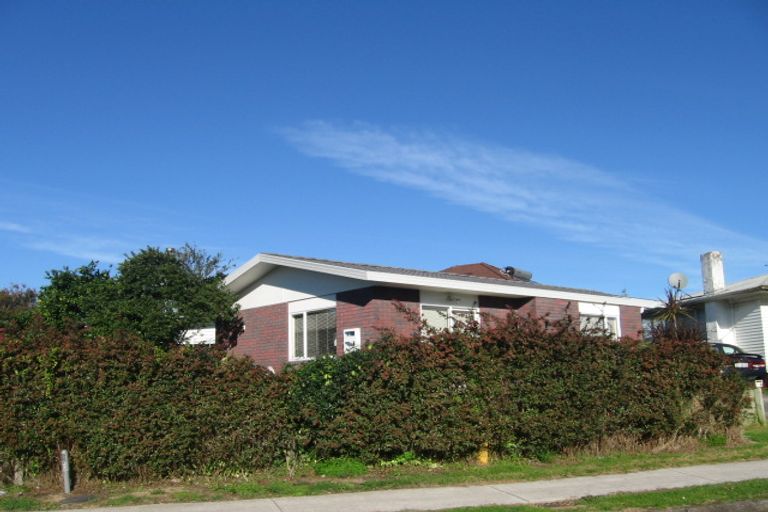 Photo of property in 3 Mclean Avenue, Papatoetoe, Auckland, 2025