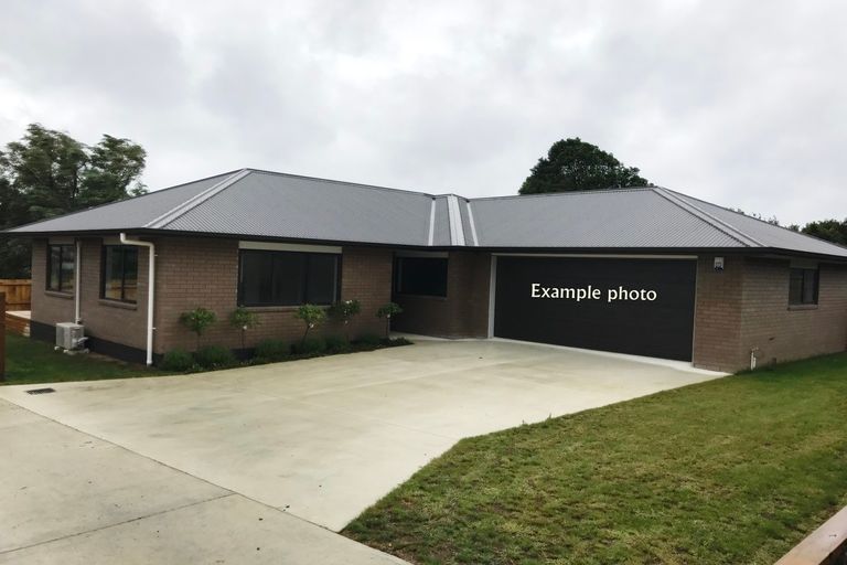 Photo of property in 2 Rees Way, Tuakau, 2121