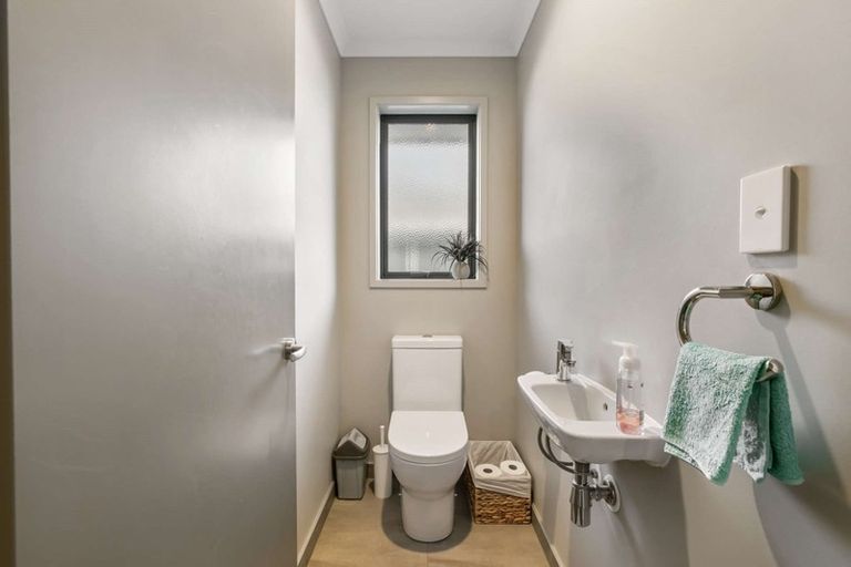 Photo of property in 6 Leet Crescent, Papamoa Beach, Papamoa, 3118