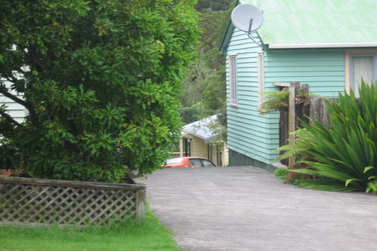 Photo of property in 1/14 Norman Road, Titirangi, Auckland, 0604