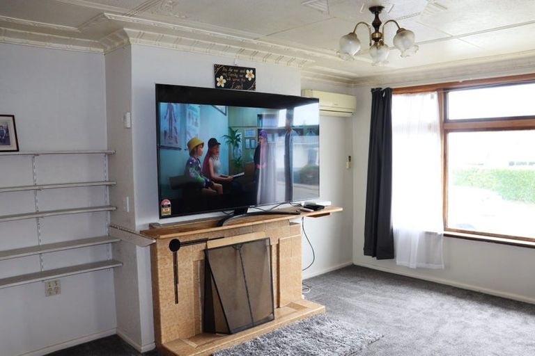 Photo of property in 28 Clyde Street, Oamaru North, Oamaru, 9400