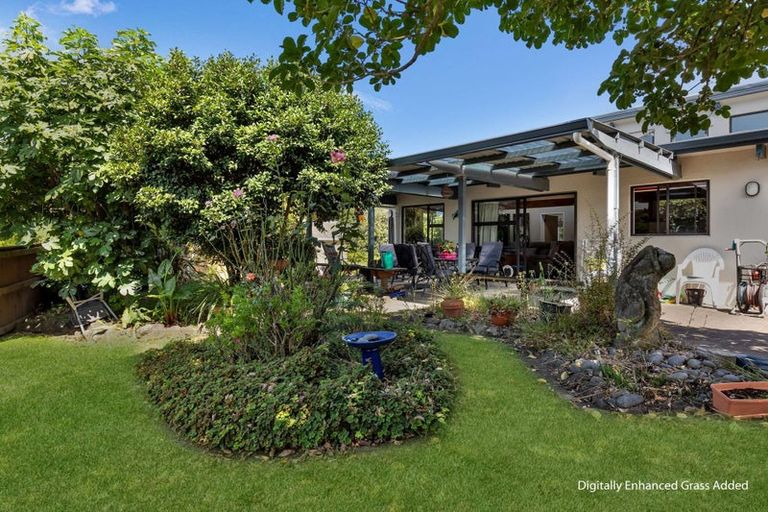 Photo of property in 16 Shepherd Road, Kawerau, 3127