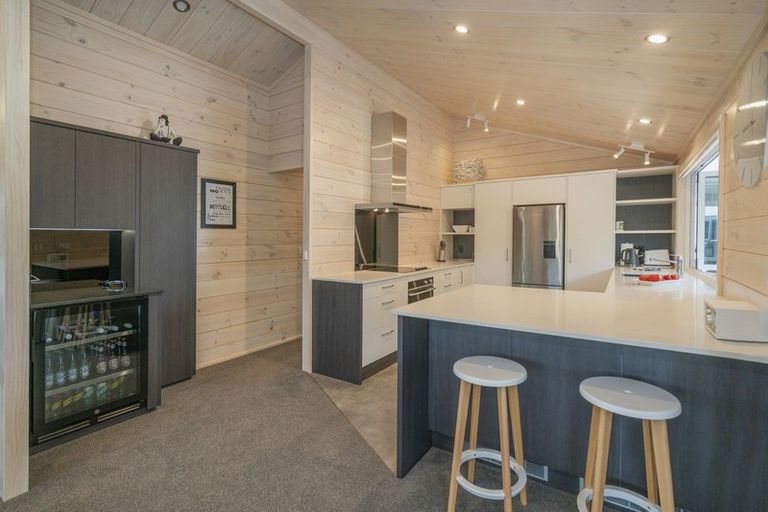 Photo of property in 35 Pleasant Place, Pauanui, Hikuai, 3579