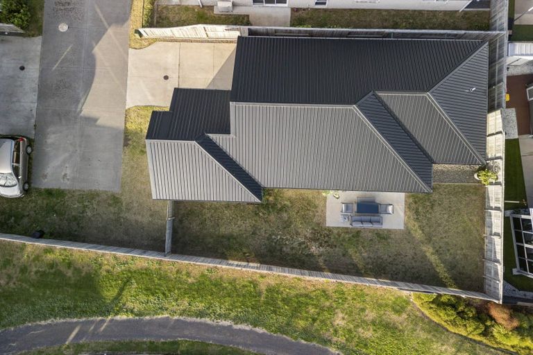 Photo of property in 17 Lion Place, Papamoa, 3118