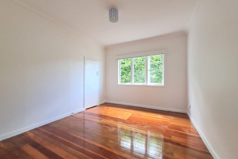 Photo of property in 33 Michaels Avenue, Ellerslie, Auckland, 1051