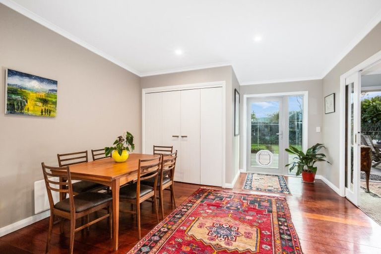 Photo of property in 38 Oroua Street, Eastbourne, Lower Hutt, 5013