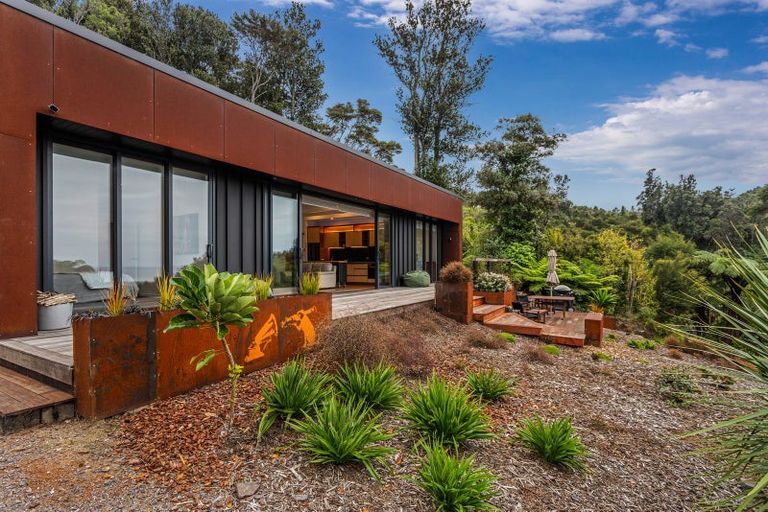 Photo of property in 229 Kokako Heights, Matata, 3194