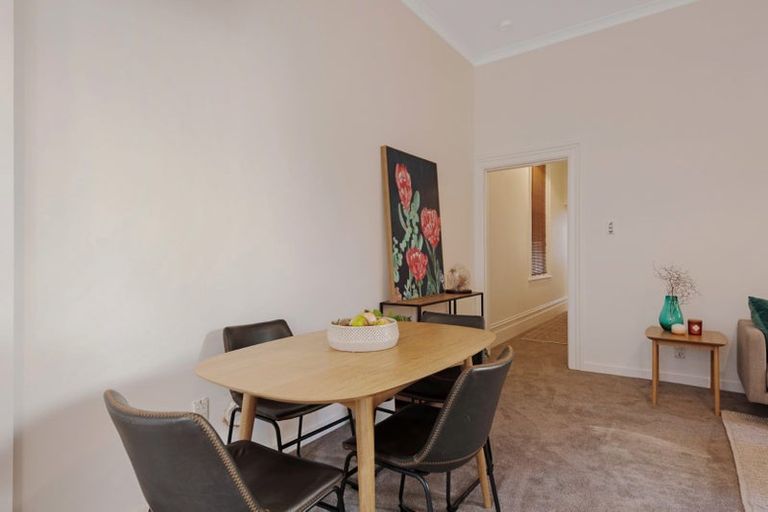 Photo of property in 84 Tinakori Road, Thorndon, Wellington, 6011