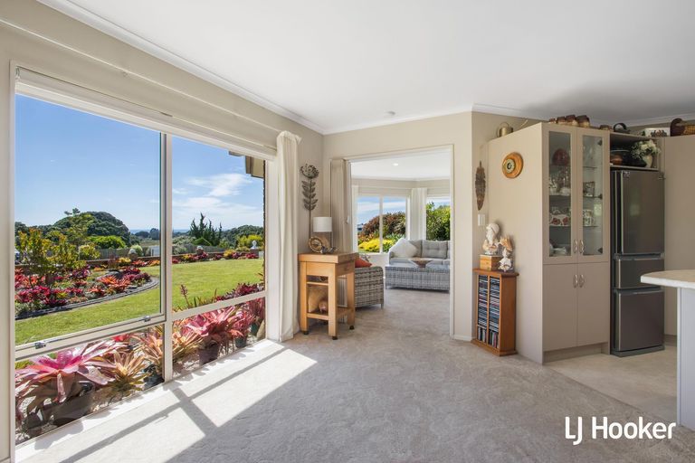 Photo of property in 127 Koutunui Road, Athenree, Katikati, 3177