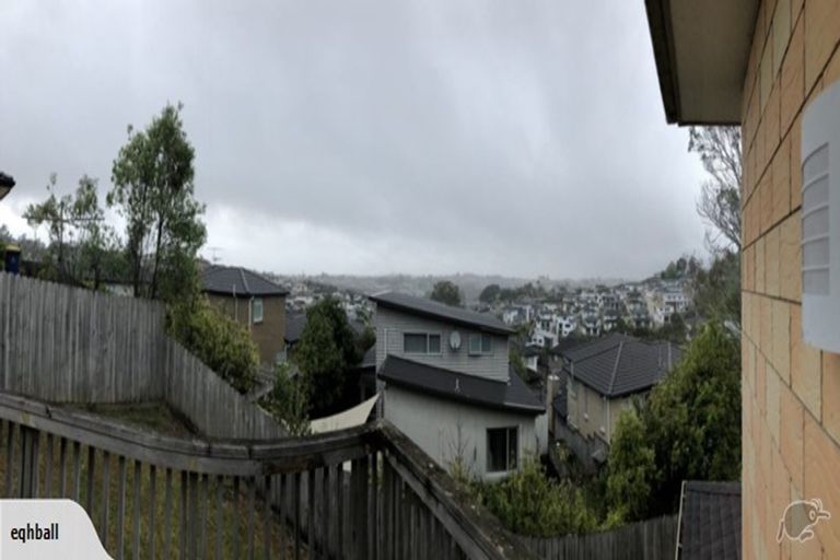 Photo of property in 44 Namsan Close, Fairview Heights, Auckland, 0632