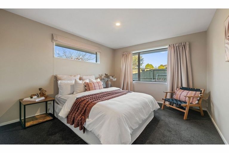 Photo of property in 13 Selwyn Street, Somerfield, Christchurch, 8024