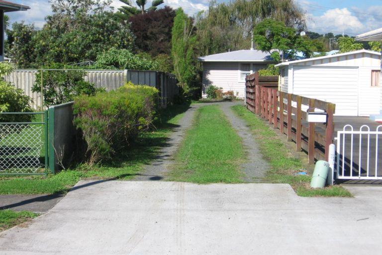 Photo of property in 4 Riverina Avenue, Pakuranga, Auckland, 2010