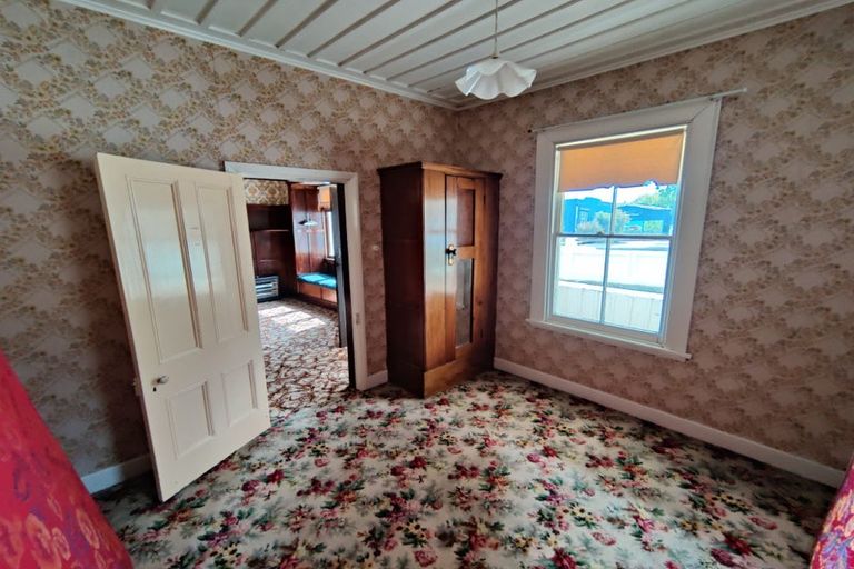 Photo of property in 90 Fairfax Street, Murchison, 7007