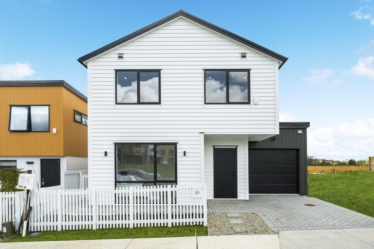 Photo of property in 20 Kaititiko Road, Rosehill, 2113