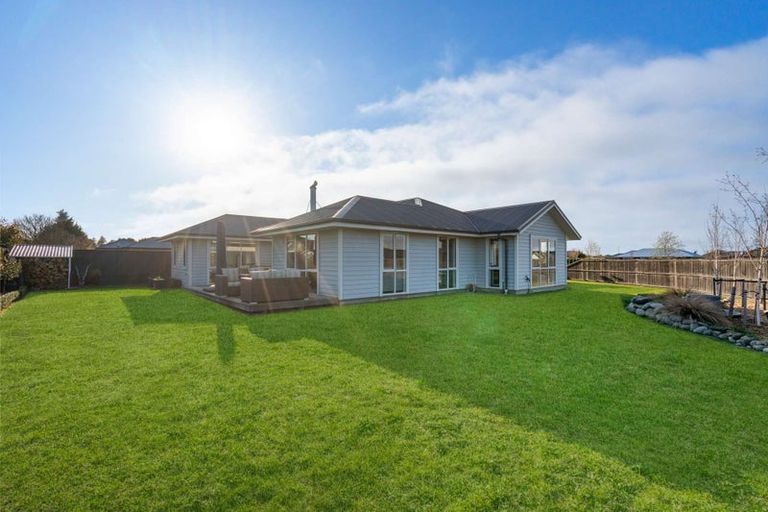 Photo of property in 5 Cressy Place, Darfield, 7510