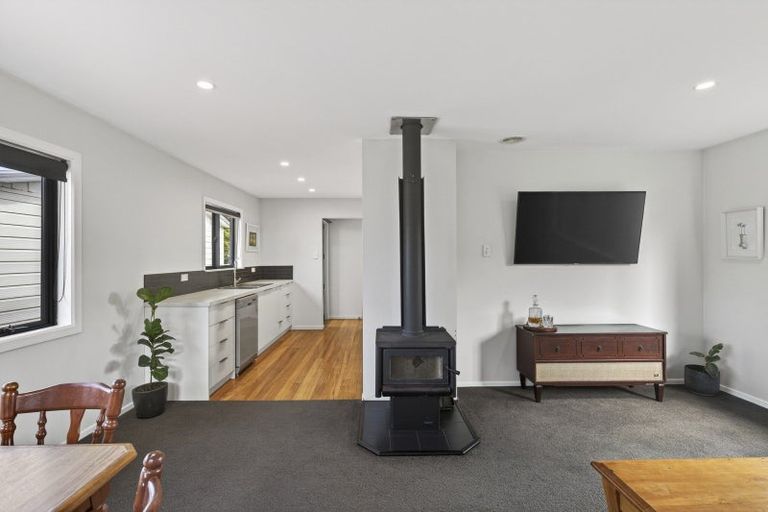 Photo of property in 1 Ranfurly Street, Frankleigh Park, New Plymouth, 4310