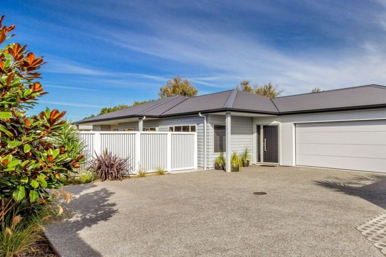 Photo of property in 28a King Street, Taradale, Napier, 4112