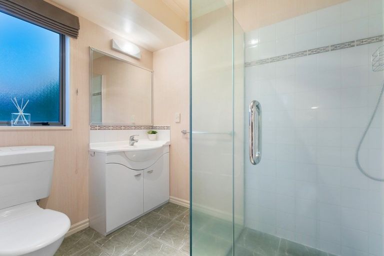 Photo of property in 24 Manor Park Drive, Pyes Pa, Tauranga, 3112