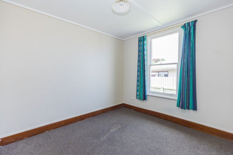 Photo of property in 9 Bignell Street, Gonville, Whanganui, 4501