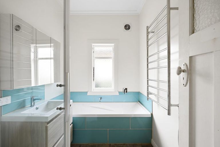 Photo of property in 18 Mary Street, Frankton, Hamilton, 3204