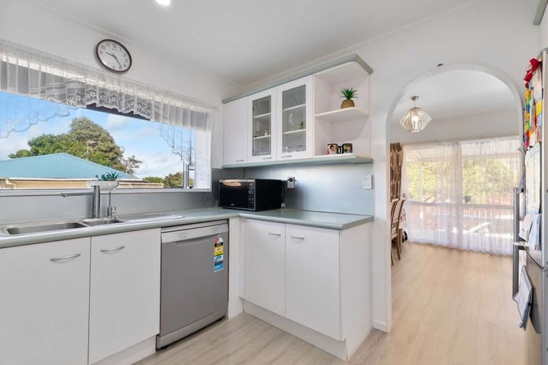 Photo of property in 47b Churchill Avenue, Manurewa, Auckland, 2102