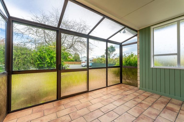 Photo of property in 65 Rhodes Street, Waimate, 7924